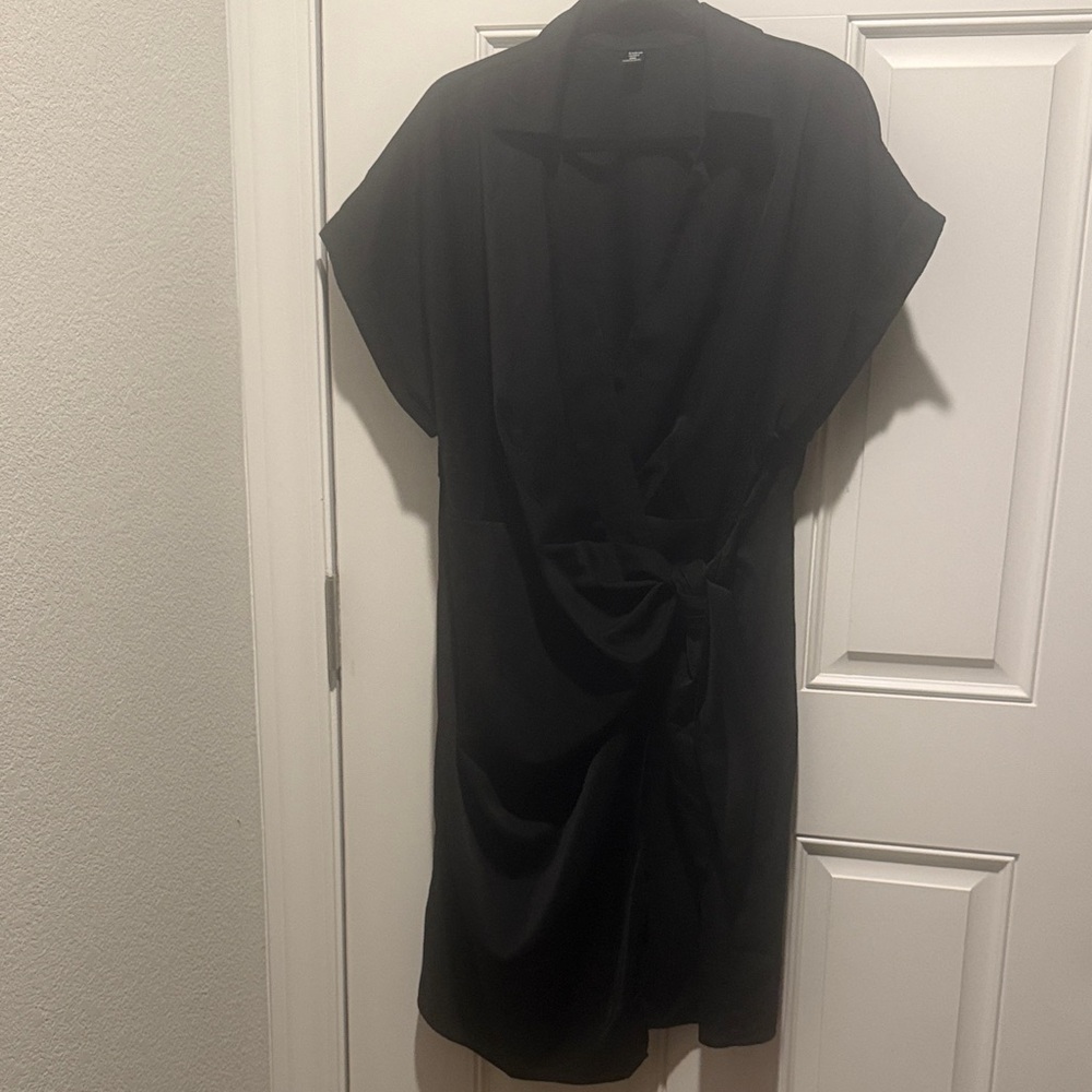 SHEIN Wrap around Black Draped Tie-Waist Shirt Dress